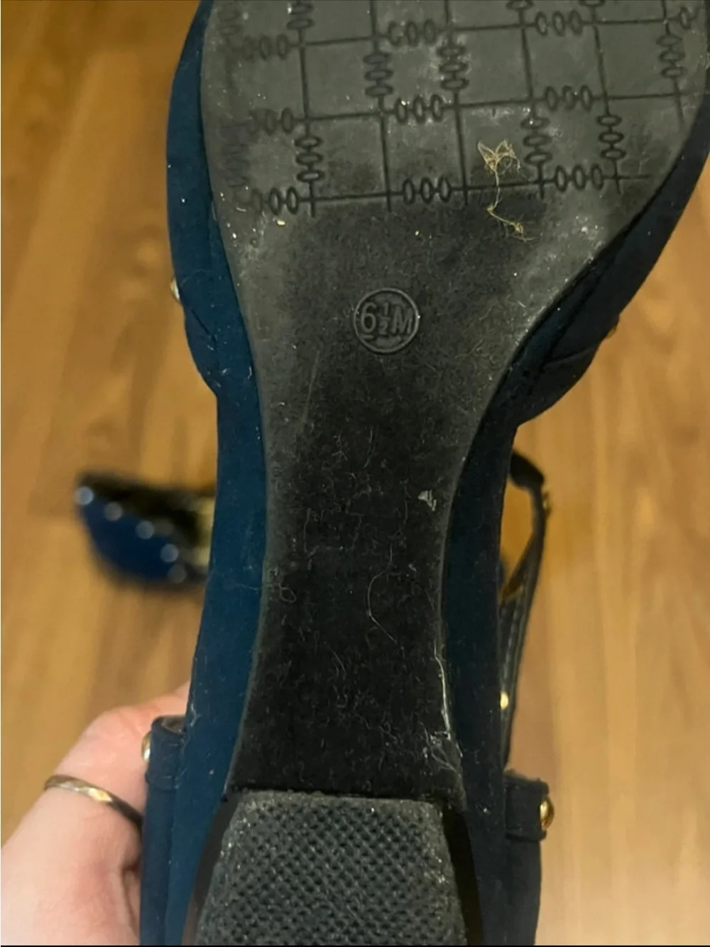 Source Unknown Navy Pointed Toe Stud Flats